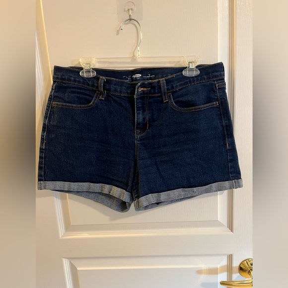 Old Navy Pants - Dark denim shorts - Old Navy - Size 12